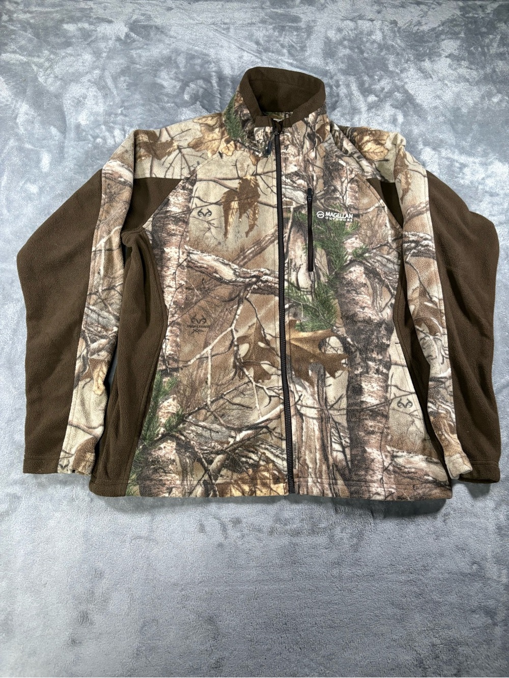 Magellan Outdoors Women's Brown & Tan Camo Utility Fleece Jacket